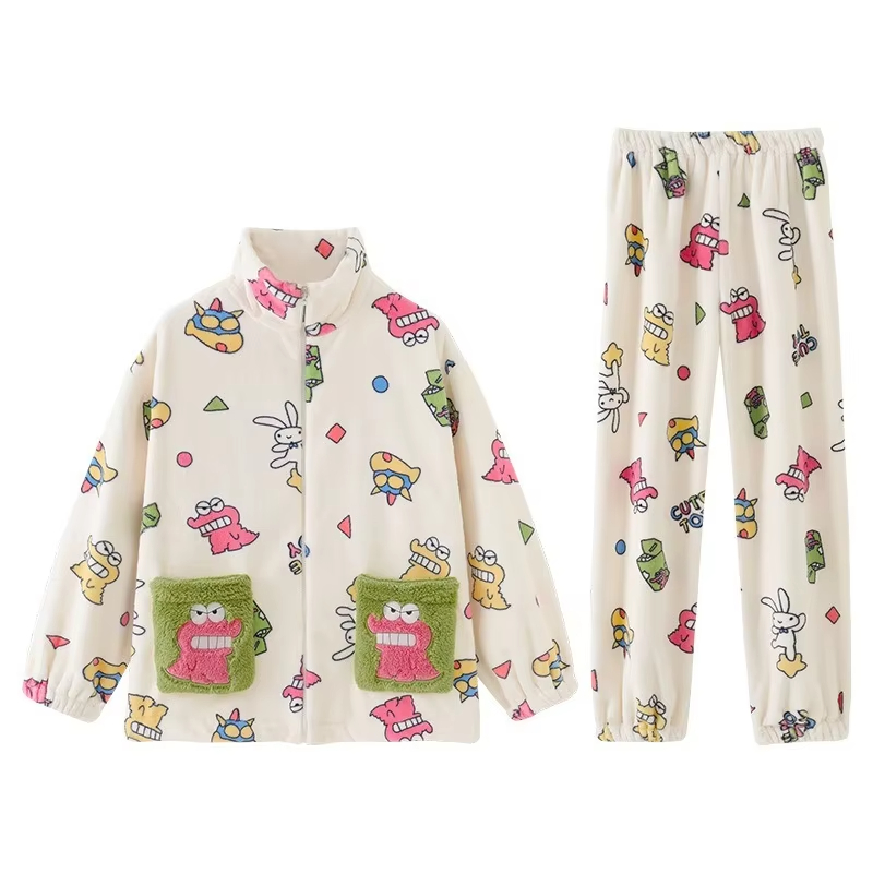 Kawaii Anime Crayon Shin-Chan  - Winter Clothing Girls 评论和价格